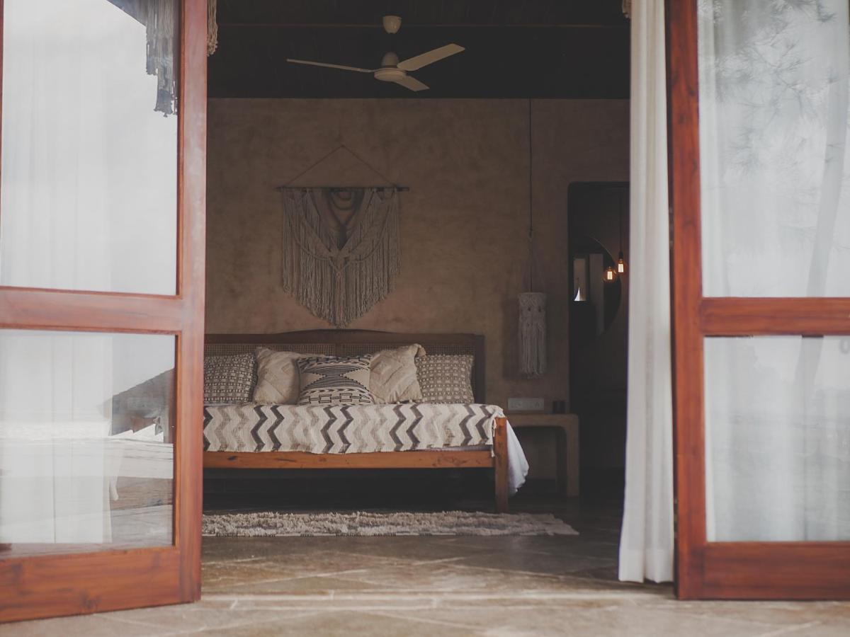 Vaayu Kula Mandrem Hotel Buitenkant foto