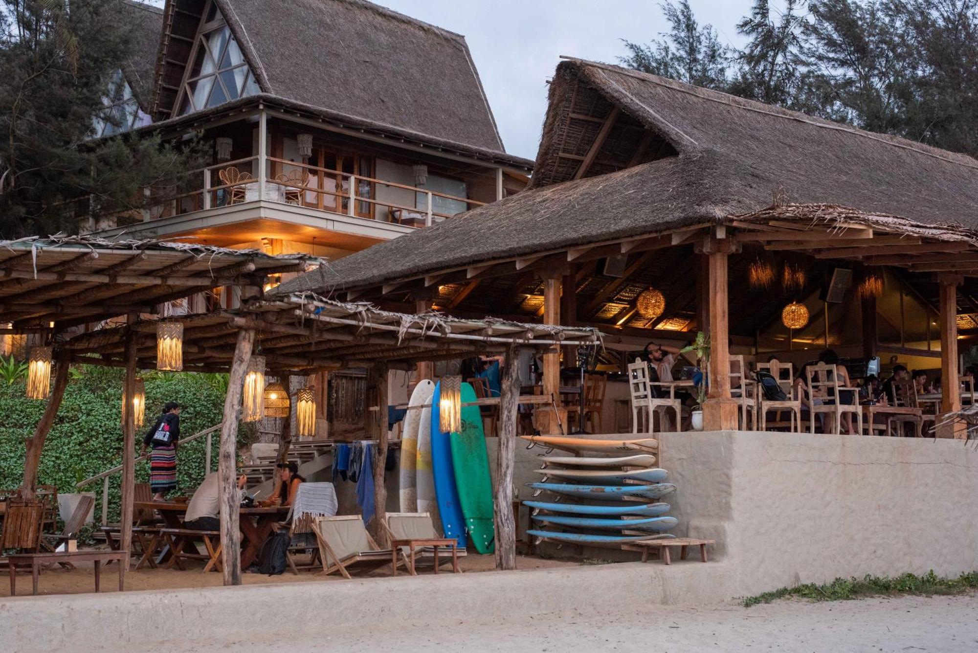 Vaayu Kula Mandrem Hotel Buitenkant foto